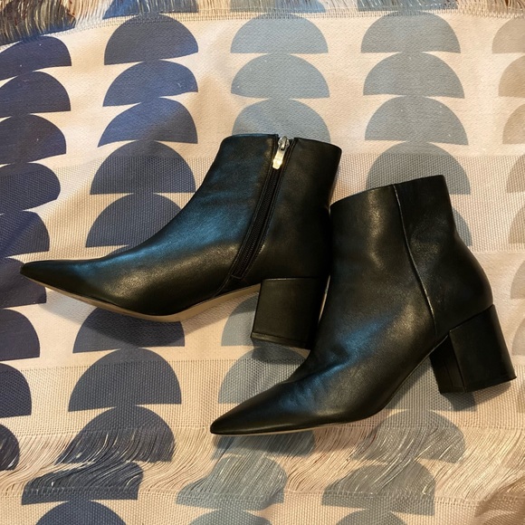 Marc Fisher Ankle Boot - Picture 2 of 9